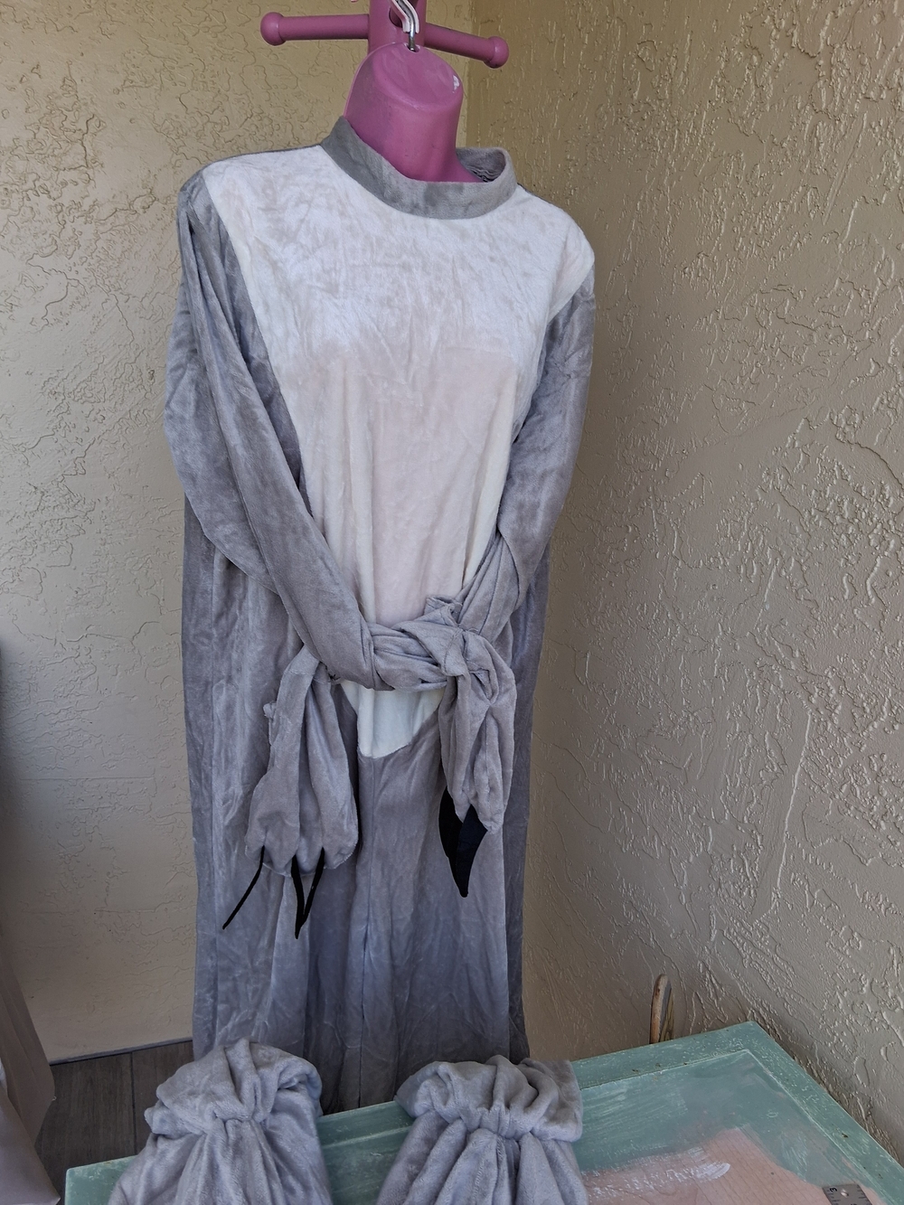 HALLOWEEN FURRY ANIMAL COSTUME